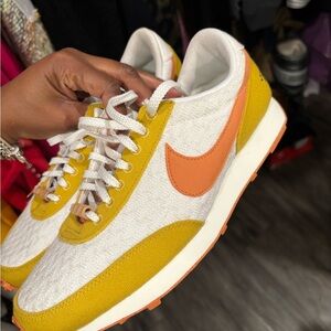 Brand new Nike tailwind hippie sneakers. So cute